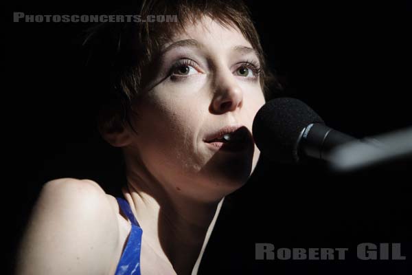 JEANNE CHERHAL - 2006-12-01 - PARIS - Le Trianon - 